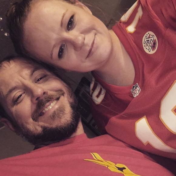 Meet your Posher, Heather - Picture 1 of 1